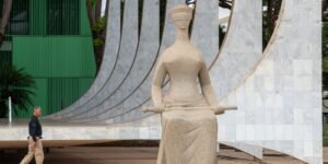 Defesa de Bolsonaro volta a pedir prisão domiciliar