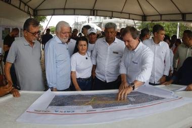 Governador vistoria obras de macro e microdrenagem na Cidade Baixa e reforça combate histórico aos alagamentos