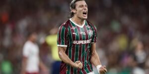 Fluminense supera Bangu e pega Vasco na semi do Campeonato Carioca