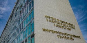 Ministérios reagem à absolvição de homem que estuprou menina em MG