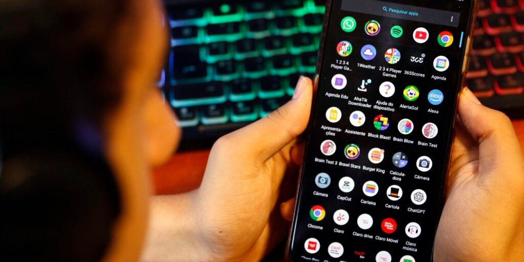 AGU pede que PF investigue usuários que publicaram vídeos misóginos