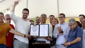 Com obras de infraestrutura e novos investimentos, Governo do Estado fortalece mobilidade e qualidade de vida em Condeúba