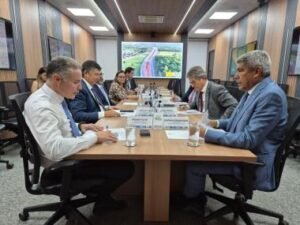 Governador Jerônimo Rodrigues discute projetos de infraestrutura para a Bahia com o ministro dos Transportes, em Brasília