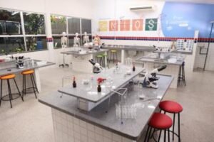 Governo do Estado inaugura modernização do Colégio Estadual de Tempo Integral Raphael Serravalle, em Salvador