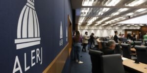 PL pede que governo tampão do RJ seja exercido por presidente da Alerj