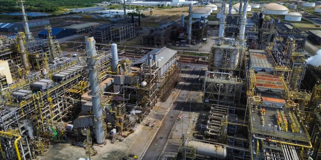 Petrobras reajusta preço do diesel em R$ 0,38 por litro