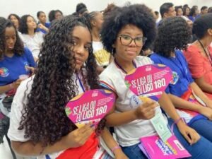 SPM promove encontro com estudantes na Casa da Mulher Brasileira, em Salvador