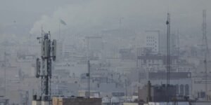 Aeronave dos EUA é abatida sobre Irã e piloto está desaparecido