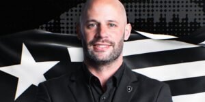 Botafogo oficializa contratação do técnico português Franclim Carvalho