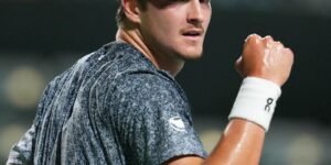 João Fonseca vence estreia em Munique e disputa oitavas nesta quarta