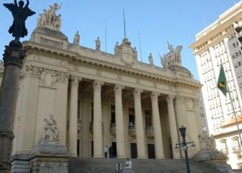 Justiça nega liminar para suspender eleição para presidência da Alerj