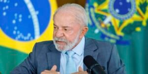 Lula envia ao Congresso projeto de lei pelo fim da escala 6x1