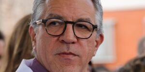 Ministro Padilha defende regulamentação da publicidade das bets