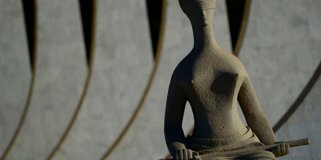 STF suspende julgamento sobre direto a silêncio em abordagem policial