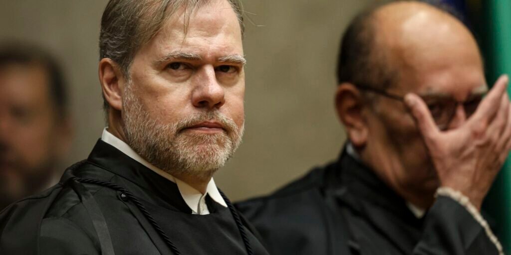 Toffoli diz que relatório da CPI é "aventureiro" e para obter votos