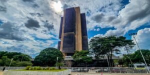 Bancos transferem R$ 5,7 bi de valores esquecidos para o Desenrola