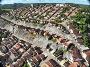 Contenções de encosta de Teolândia somam quase R$23 milhões em investimento do Governo do Estado
