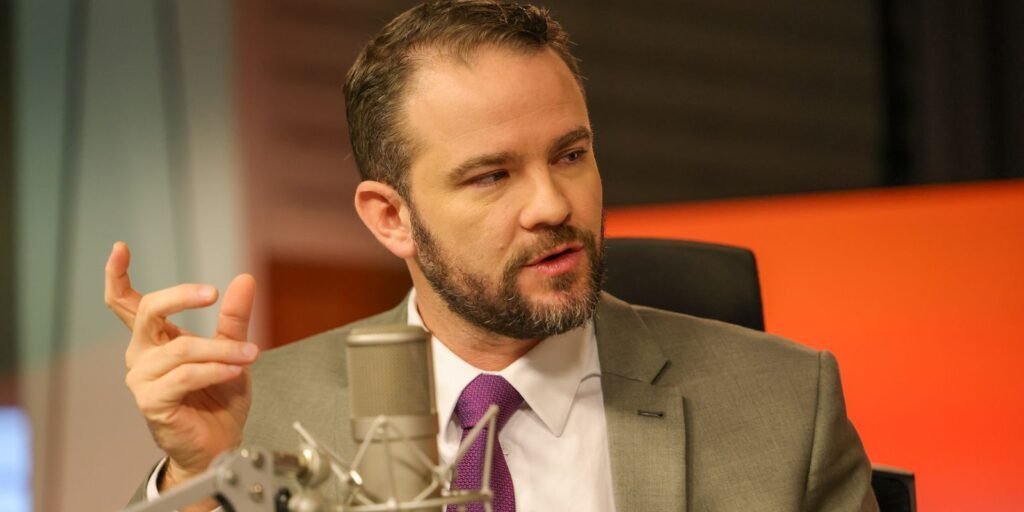 Durigan diz que Brasil está num bom caminho e prevê superávit este ano