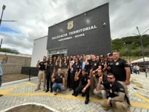 Governo da Bahia entrega obras de segurança, pavimentação e abastecimento de água em Andorinha