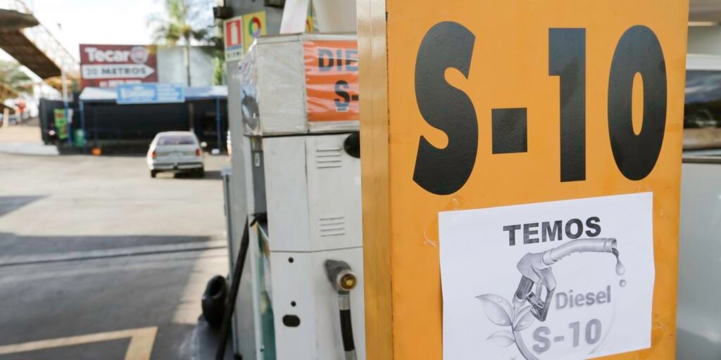 Importações de diesel da Rússia e EUA aumentam com fechamento de Ormuz