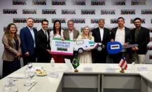 Reunião com prefeito de Dom Basílio trata de abastecimento de água e garante novos investimentos do Governo da Bahia