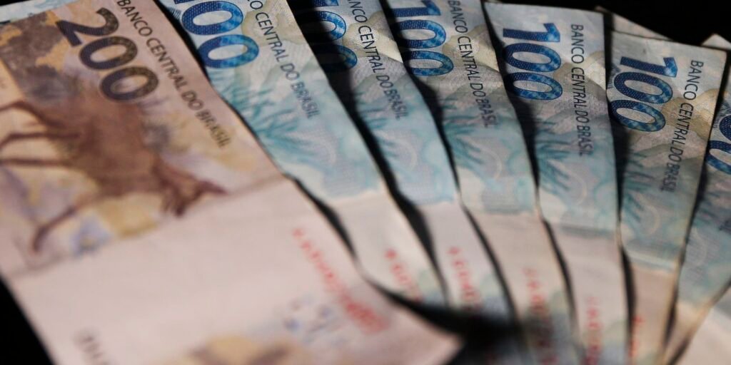 Superávit primário do Governo Central fica em R$ 25,2 bilhões em abril