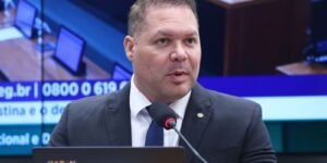 TSE torna inelegível e anula votos recebidos por ex-deputado do Ceará