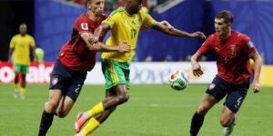 África do Sul sofre gol aos 6 min, reage e empata com República Tcheca