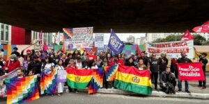 Ato em São Paulo presta solidariedade a protestos na Bolívia