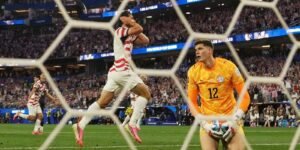 EUA estreia na Copa do Mundo com goleada sobre o Paraguai: 4x1