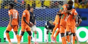 Equador para no travessão e Costa do Marfim vence no final, no Grupo E