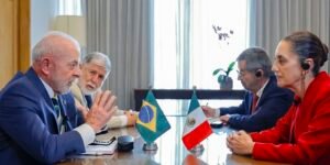 Lula compara protestos no México às manifestações no Brasil em 2013