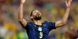 Matheus Cunha vive sonho na Copa e valoriza elenco: "grupo de amigos"