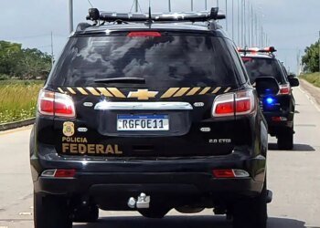 PF apreende armas destinadas a facções criminosas no Rio
