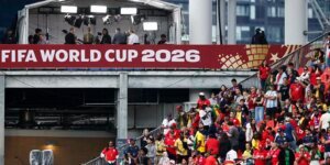 Paixão pelo futebol expõe população à publicidade de bets, alerta Idec