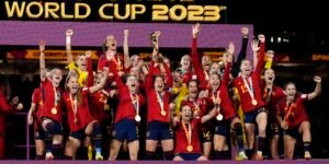 Finalista da Copa masculina, Espanha pode "unificar" títulos mundiais