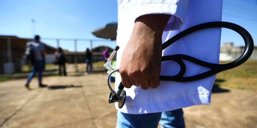 Enamed 2026: prova que avalia formação médica será neste domingo