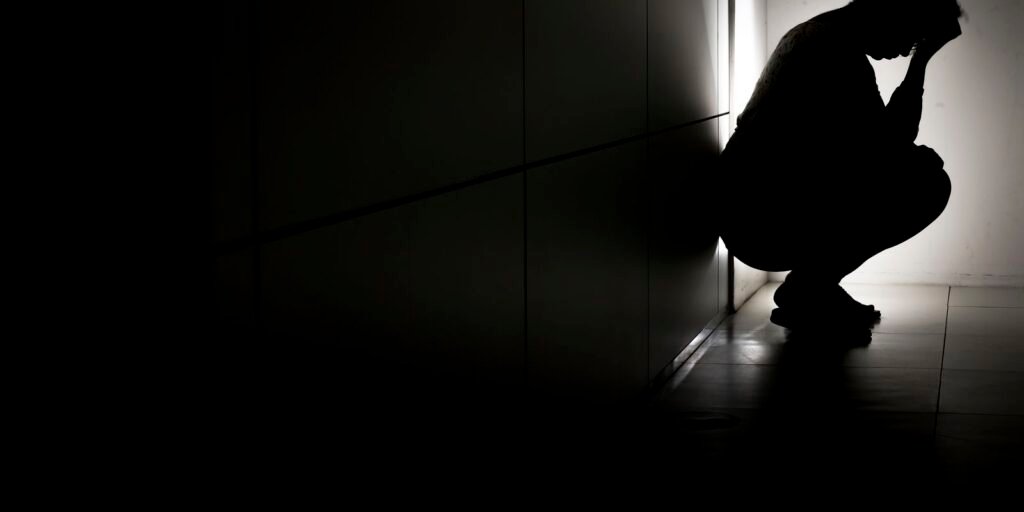 Prevenção ao suicídio: profissionais de saúde destacam riscos com bets